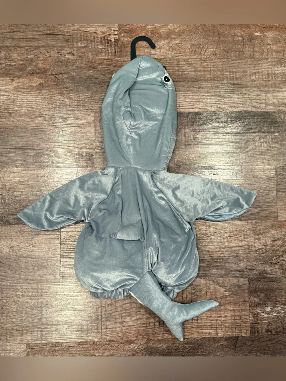 NWT Hyde and Eek Shark Hooded Halloween Costume With Tail Infant 0-6 Months